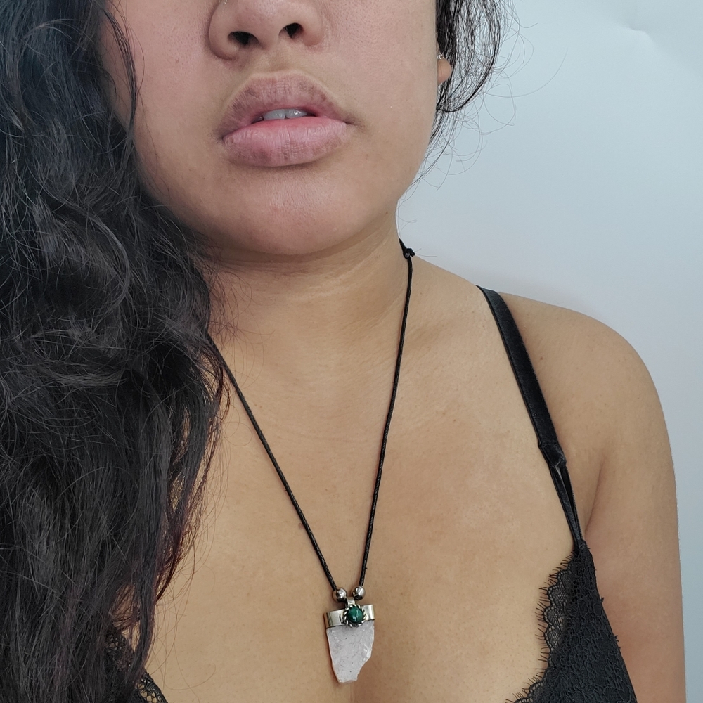 Dainty Stone Necklace Choker Boho Hand Crafted NEW